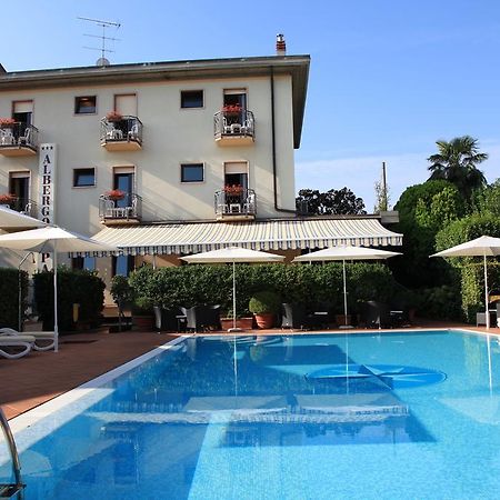 פסקיארה דל גארדה Albergo Ristorante Papa מראה חיצוני תמונה