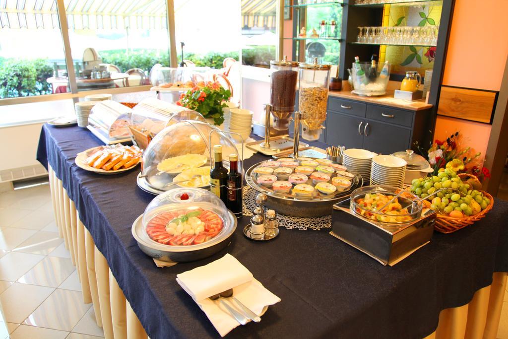 פסקיארה דל גארדה Albergo Ristorante Papa מראה חיצוני תמונה
