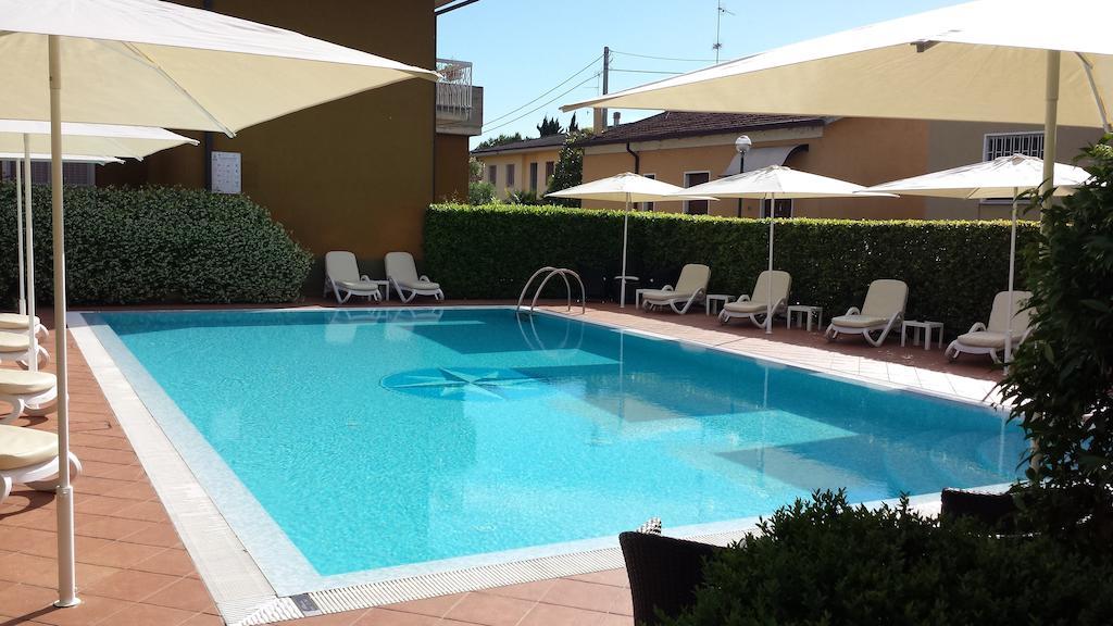 פסקיארה דל גארדה Albergo Ristorante Papa מראה חיצוני תמונה
